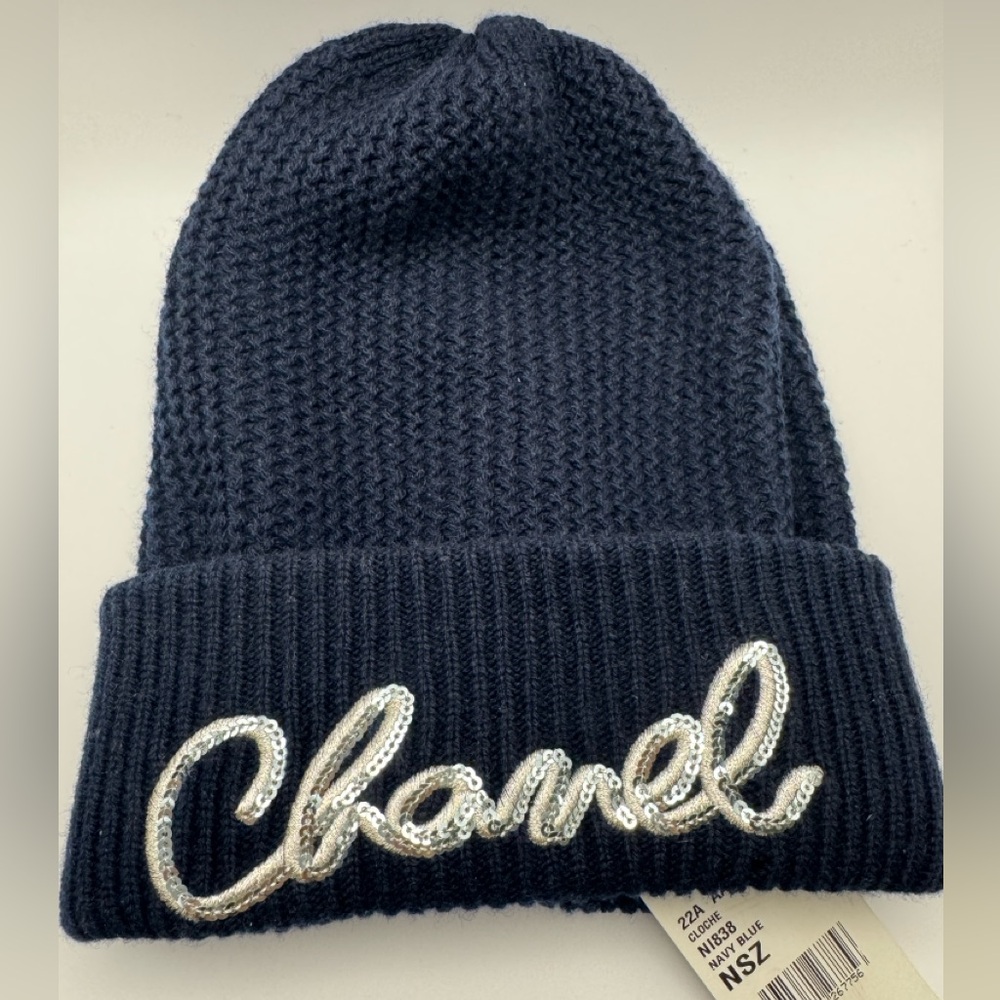 Chanel Logo Beanie cloche Cashmere with Sequins Navy Blue 22A